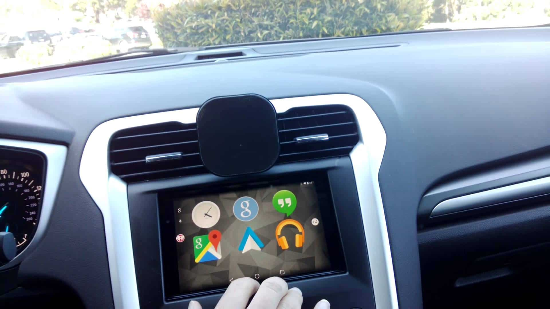 4 opciones para conectar tu teléfono Android a tu coche